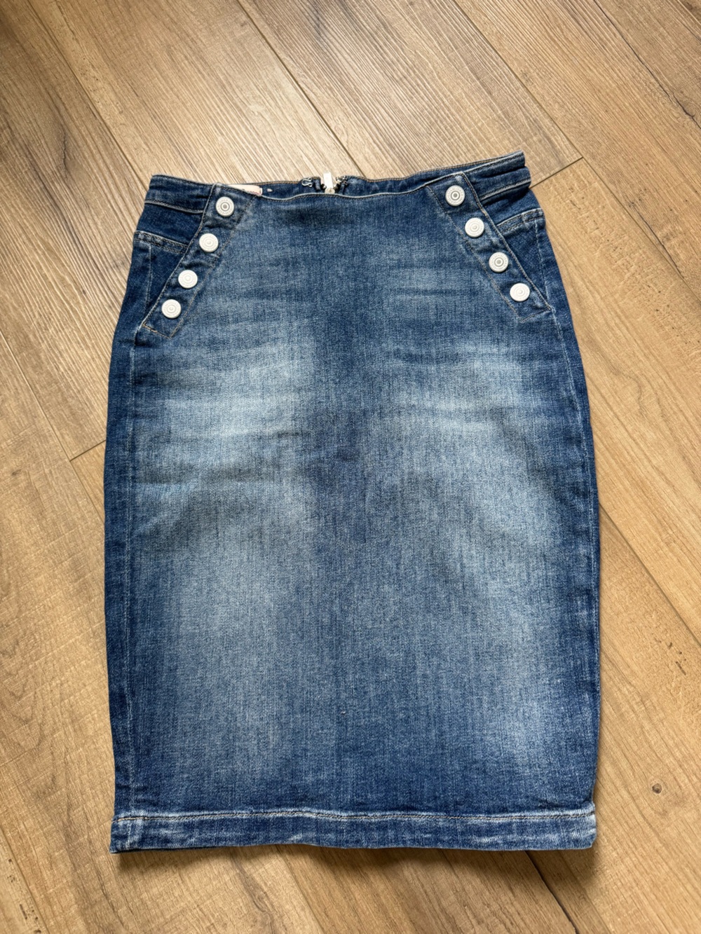 Guess Women's Blue Button-Side Denim Skirt